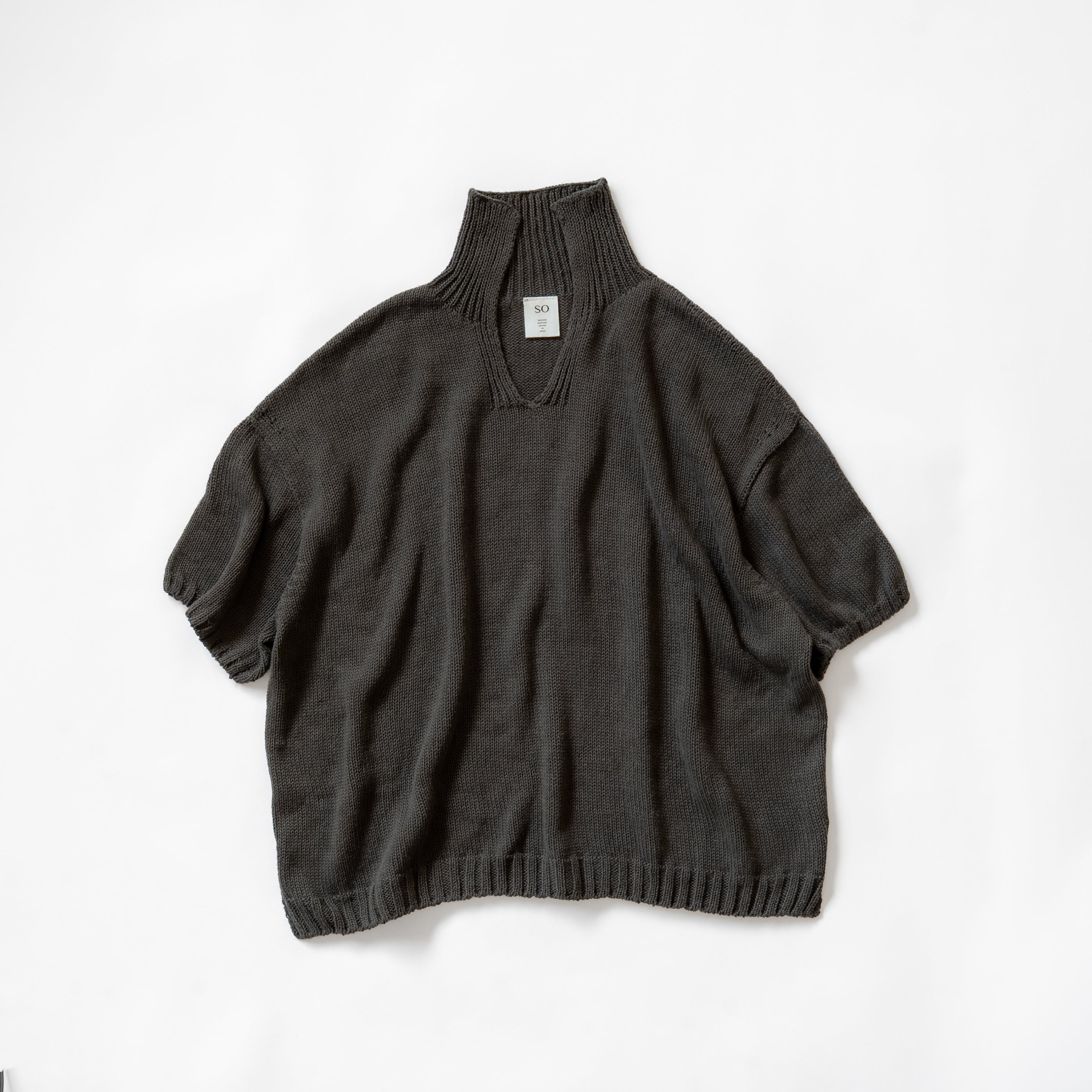 SO [　　]｜ヘンプコットン 衿付きプルオーバー