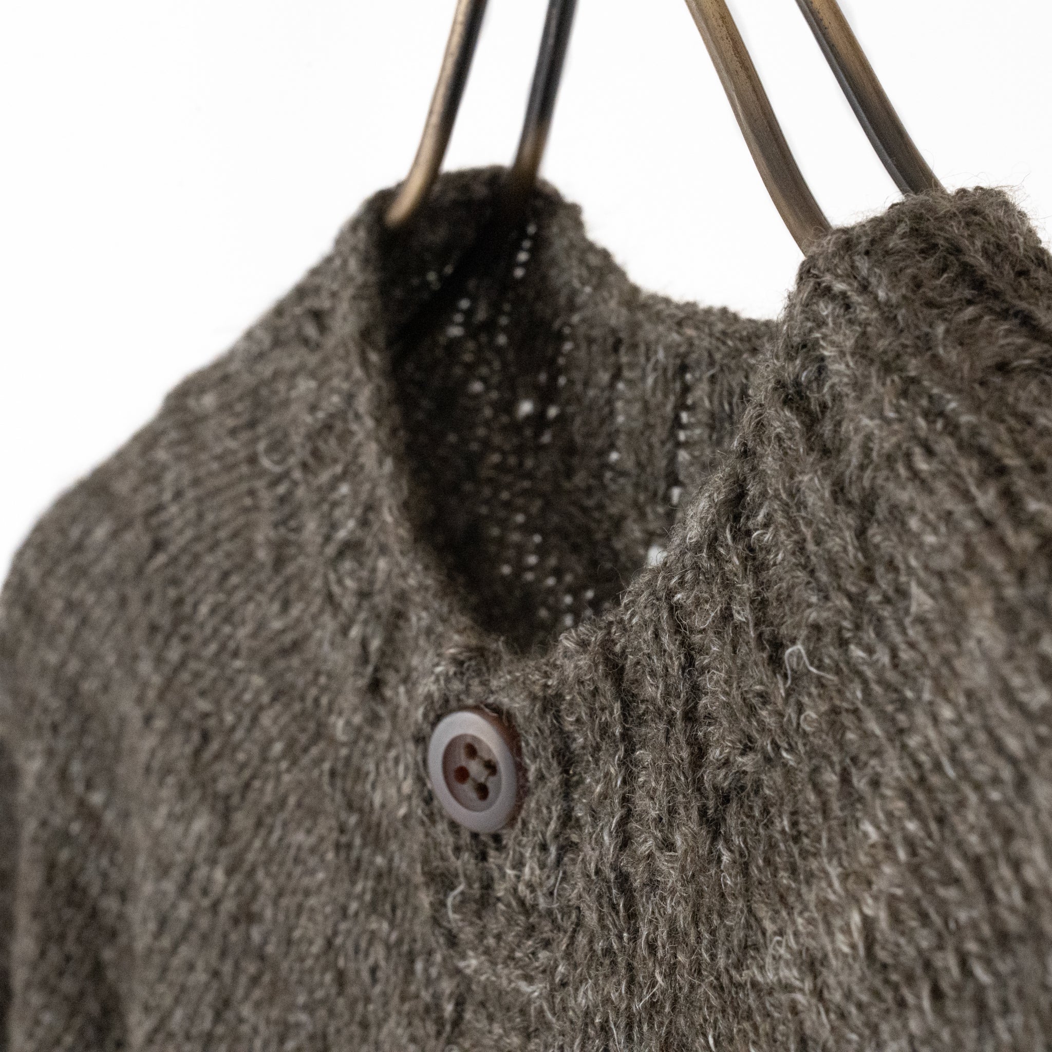 シェットリノ求心編みカーデ