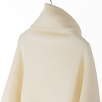 横編みタートルプルオーバー