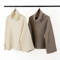 横編みタートルプルオーバー