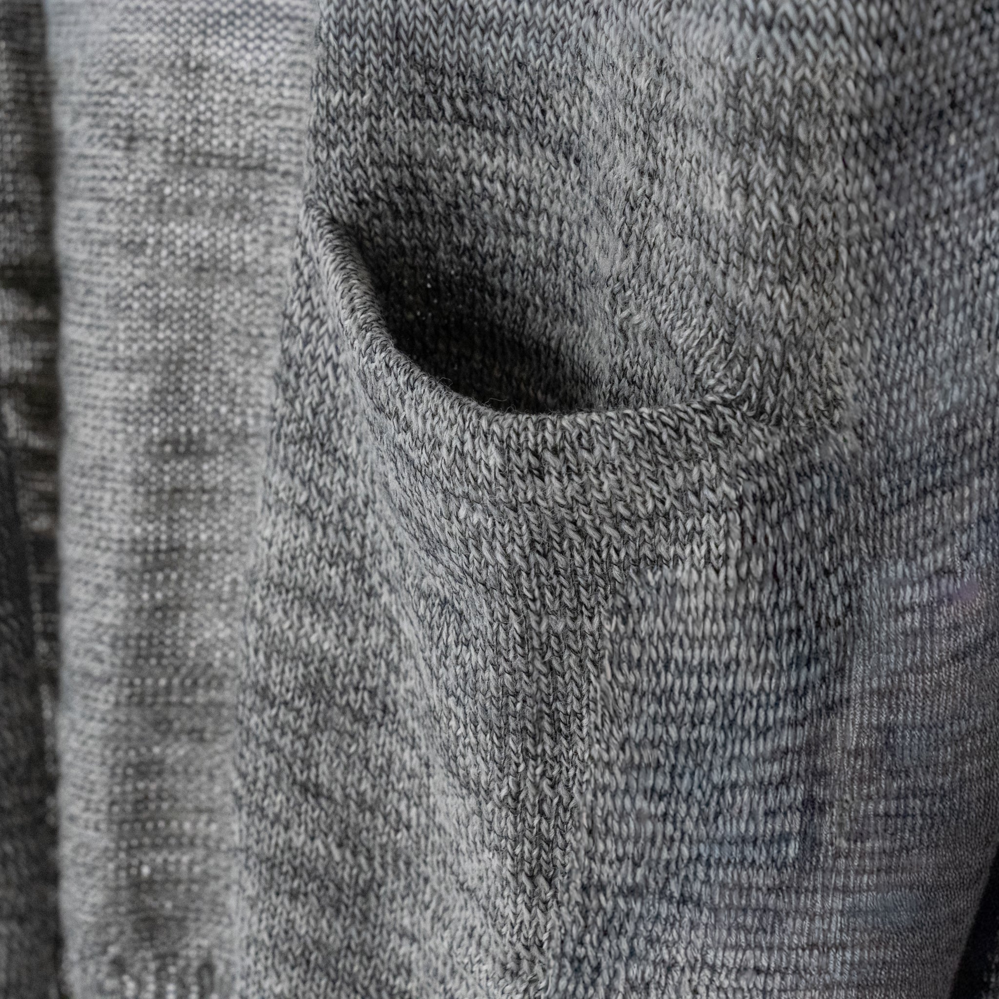 スラブニットジレ